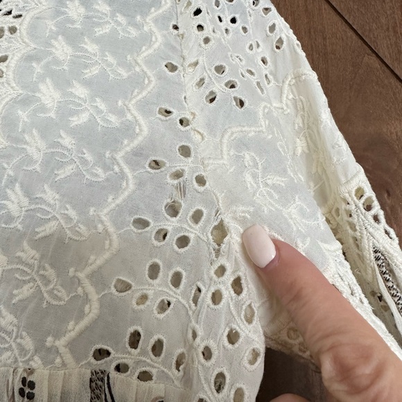 Beautiful feminine blouse 🌾 with eyelet - Picture 7 of 7